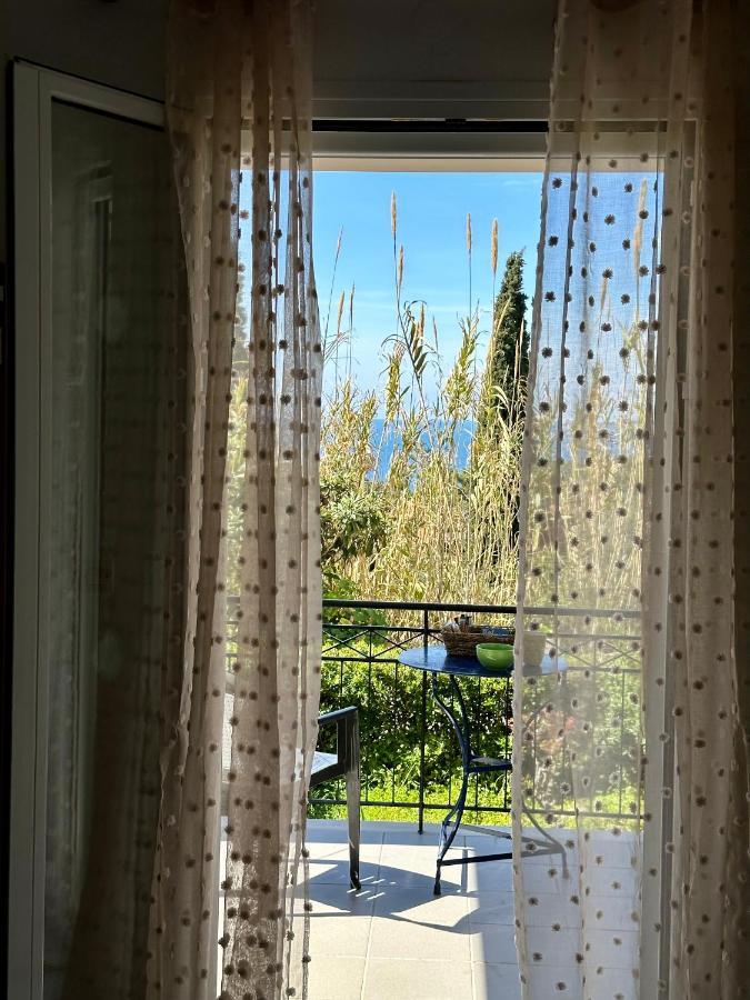 Alexandra'S Studios Sunset View Аргостолион Екстериор снимка